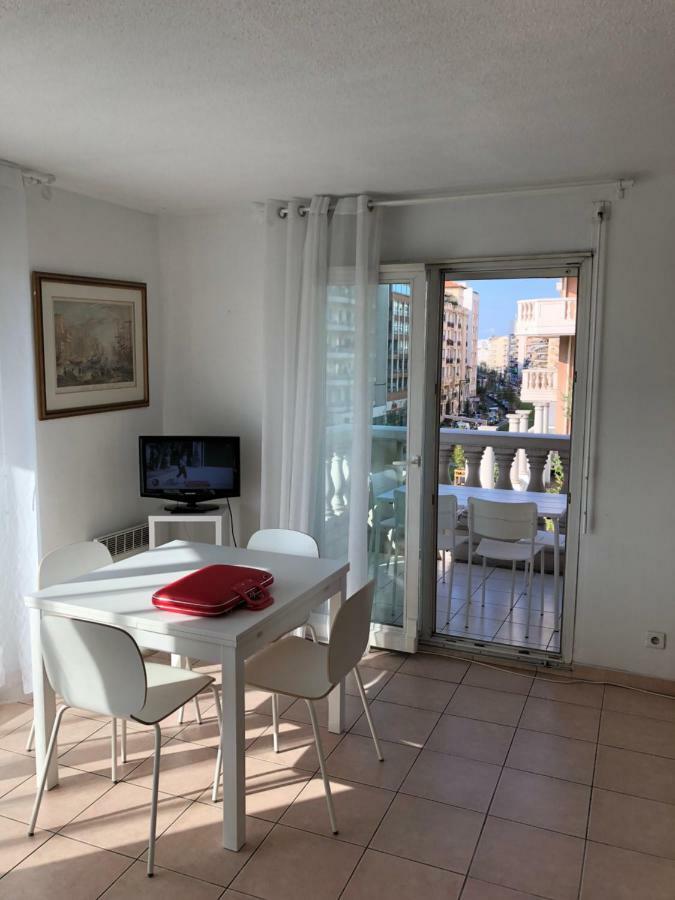 Apartment Palais Des Domes